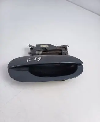 BMW 5 E39 Front door exterior handle 8210864