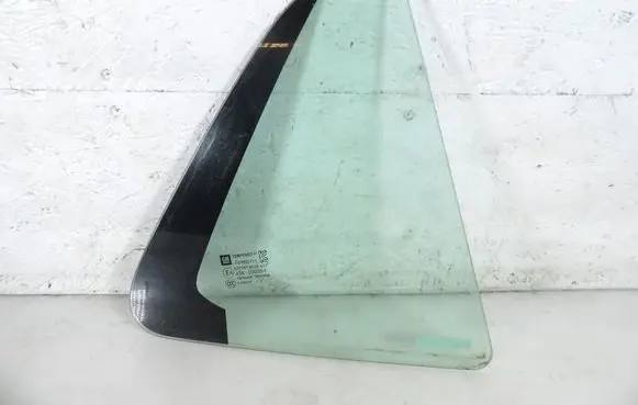 Opel Mokka X Rear door window glass 43R-000054
