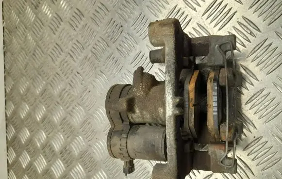 Subaru XV II Rear brake caliper 26620SJ030
