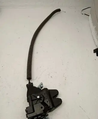 Mercedes-Benz CLS C218 X218 Tailgate/trunk/boot lock/catch/latch A2047500485