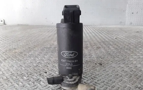 Mazda 2 Windscreen/windshield washer pump 2S6T17K624BA