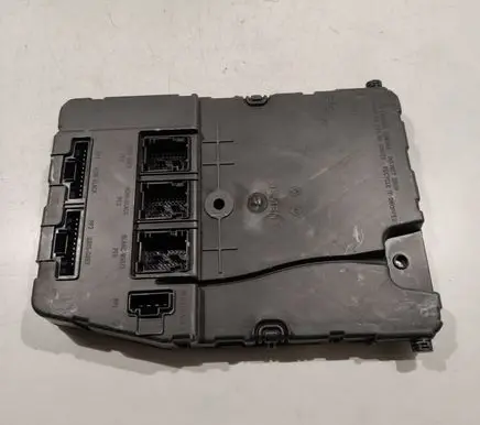 Renault Scenic II - Grand scenic II Comfort/convenience module 8200525388