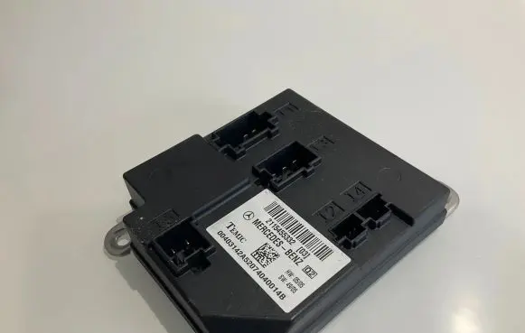 Mercedes-Benz CLS C219 Comfort/convenience module 2115455332 A2115455332