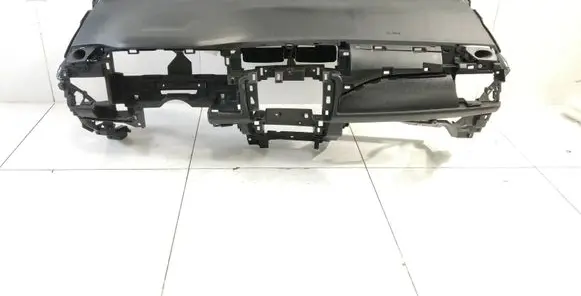 Nissan Leaf II (ZE1) Dashboard 682005SH0B