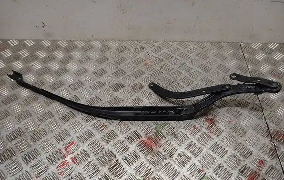 Lexus RX 450H Front wiper blade arm W000062094