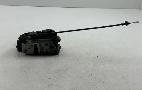 Ford Focus Front door lock 921755102 EZHQA BM5AA21813AC