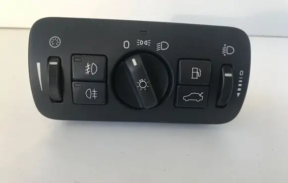 Volvo XC60 Light switch 30739415