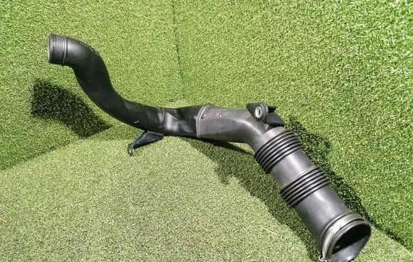 Jaguar XF X250 Intercooler hose/pipe 9X239689AD 6652A