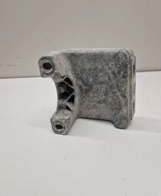 BMW 5 E60 E61 Engine mounting bracket