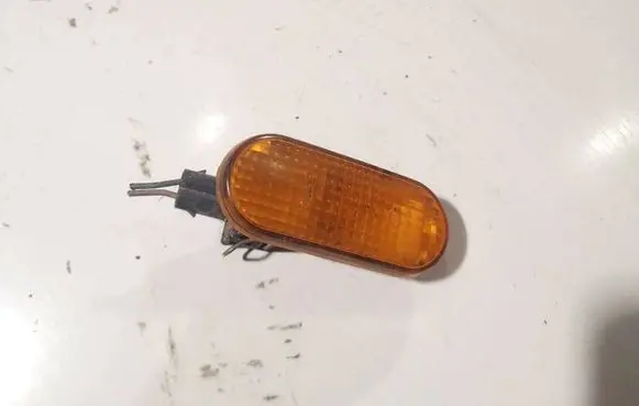Seat Alhambra (Mk1) Front fender indicator light 