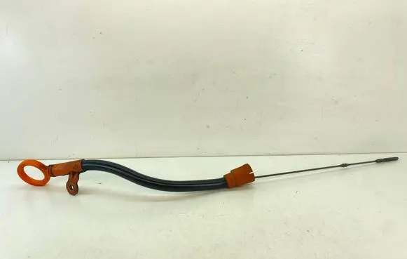 Volkswagen PASSAT B6 Oil level dip stick 06F103663H 06F115611F