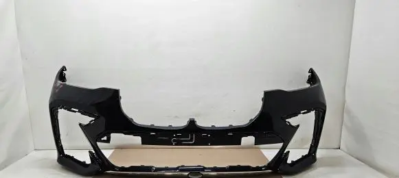 BMW X7 G07 Front bumper 8069886