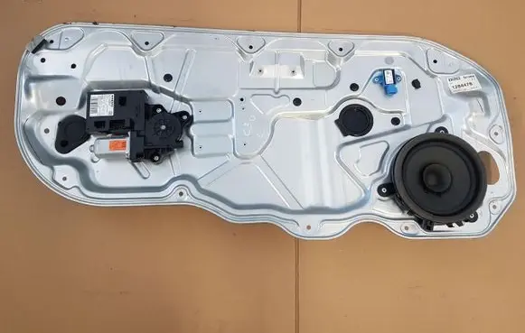 Volvo C30 Front door window regulator with motor