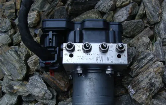Skoda Kamiq ABS Pump 2Q0614517AP 269902