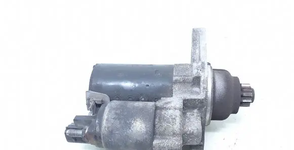 Volkswagen Golf V Starter motor