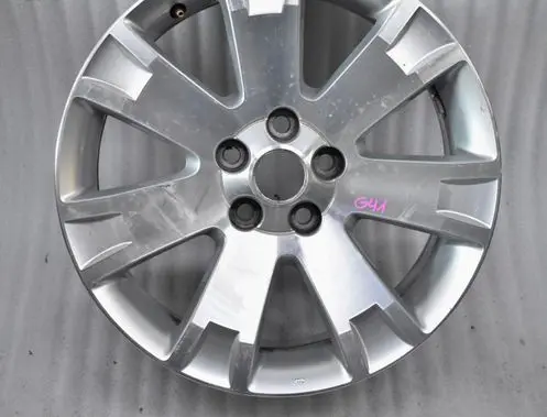 Mitsubishi Outlander R18 alloy rim 