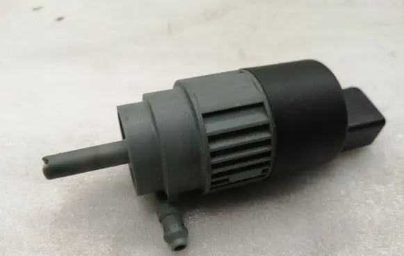 Toyota Verso Headlight washer pump 852800F010