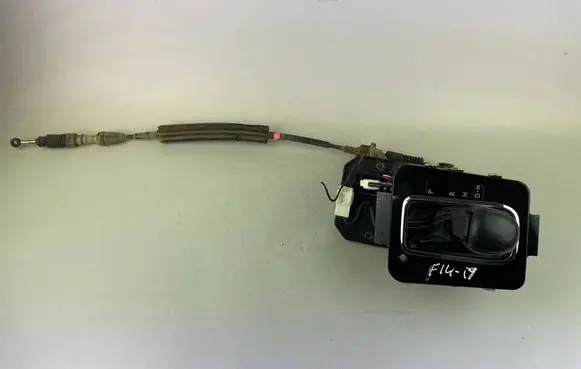 Subaru Forester SJ Gear shifter/selector 