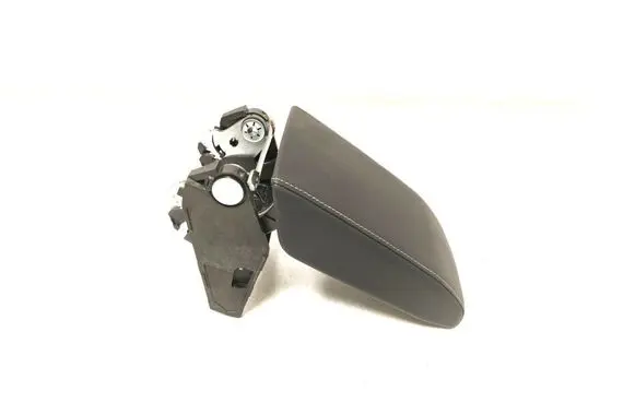 Volkswagen Golf VIII Armrest 5H0864207C