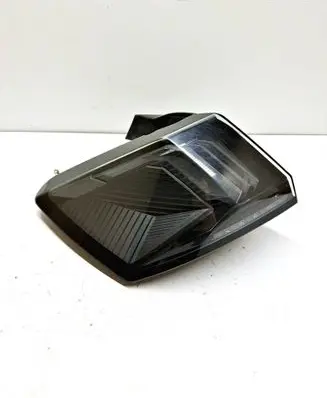 Peugeot 3008 II Rear/tail lights 9836231280 82140101