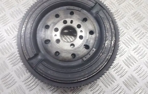 Alfa Romeo 147 Dual mass flywheel 282383U2