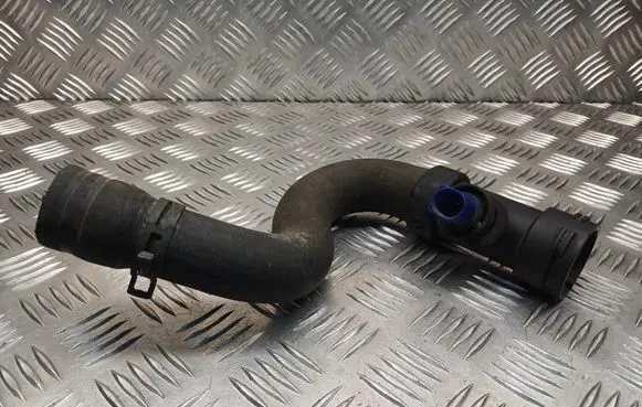 Audi A4 S4 B5 8D Engine coolant pipe/hose 8D0121049A