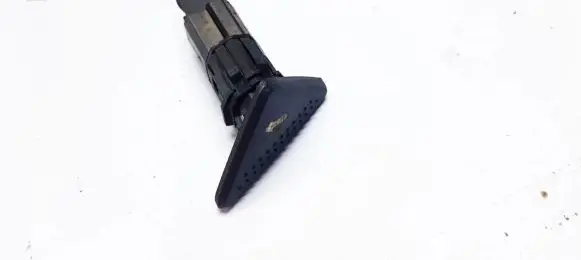 Ford Focus Tailgate opening switch 98AG198514AC D3L0A