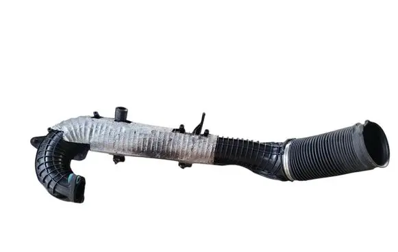 Volvo V50 Intercooler hose/pipe 7689557700 7M519A673GH 7M519A673G