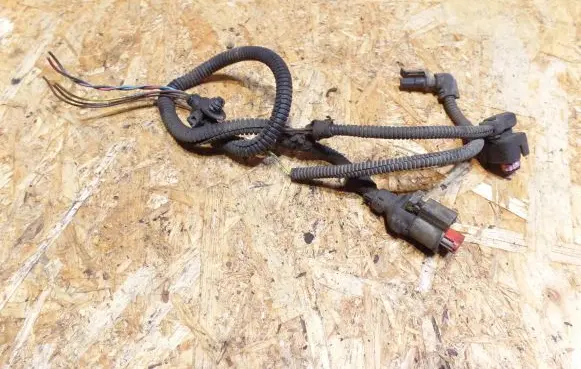 Engine installation wiring loom