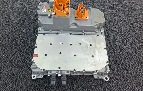 Porsche Taycan 9J1 Voltage converter inverter 9J1915539DG