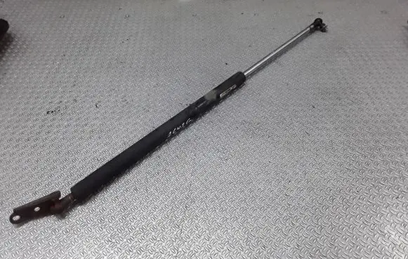Nissan Prairie Tailgate/trunk strut/damper
