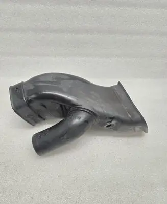 Volvo XC90 Air intake duct part 31430995
