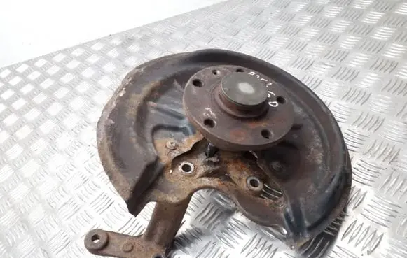 Volkswagen Touran I Rear wheel hub spindle/knuckle 