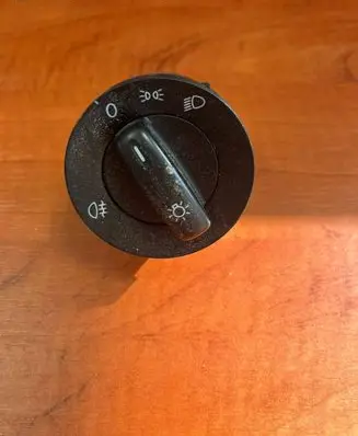 Volkswagen PASSAT B6 Light switch 1K0941431BB