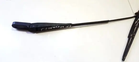 Opel Frontera A Front wiper blade arm
