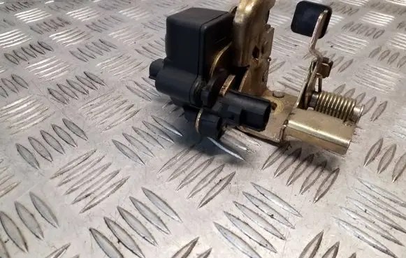 Jeep Grand Cherokee (WK) Tailgate window lock/catch/latch 