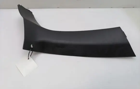 (D)pillar trim (top)