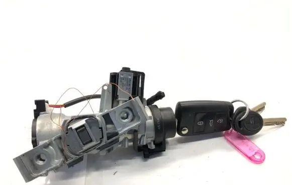 Skoda Octavia Mk3 (5E) Ignition lock 1K0905851