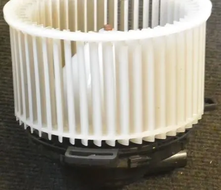 Mazda 3 II Heater fan/blower