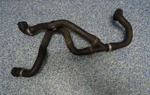 BMW 1 F20 F21 Engine coolant pipe/hose 7596839