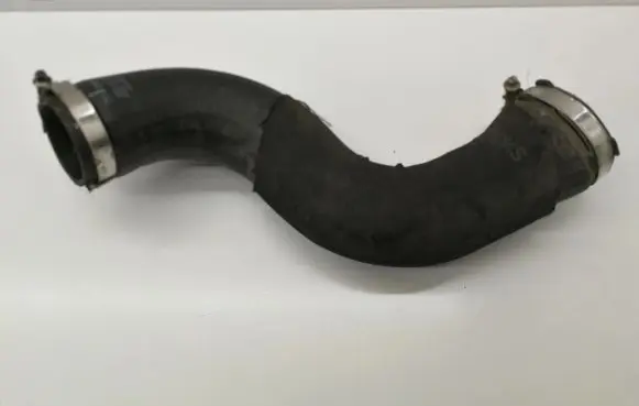 Audi A4 S4 B8 8K Intercooler hose/pipe 8K0145737J