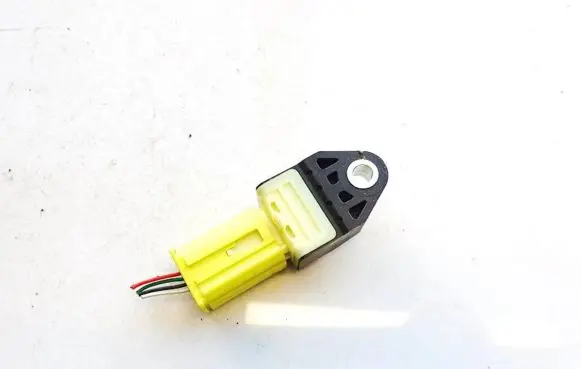 Toyota RAV 4 (XA30) Airbag deployment crash/impact sensor 8983128020 89831-28020