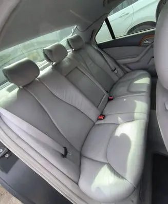 Mercedes-Benz S W220 Second row seats 