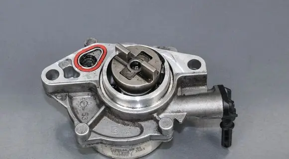 Peugeot 207 Vacuum pump 9658398080D 7281440901