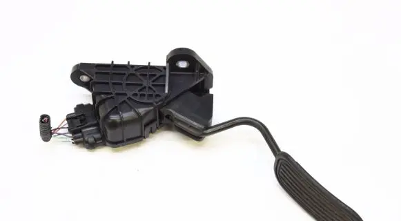 Lexus RX 450H Accelerator throttle pedal 7812048070 1988003040