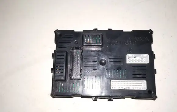 Nissan Note (E11) Comfort/convenience module 284B29U00A BCML2NM