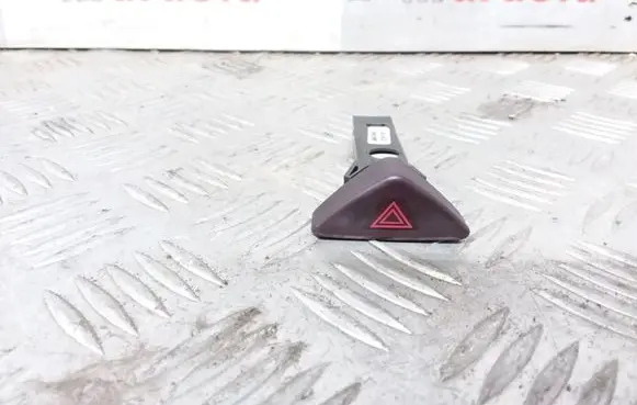 Volvo V70 Hazard light switch 9441045