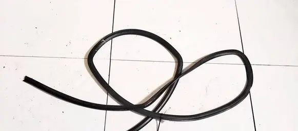 Ford Transit Rubber seal front coupe door 