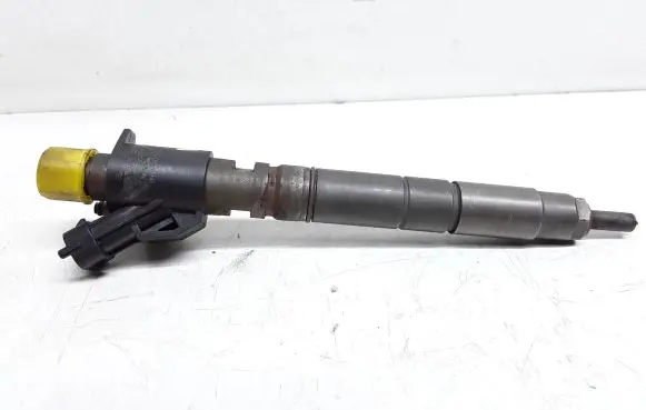Volvo XC60 Fuel injector 31272767
