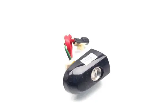 KIA Sportage Front door lock